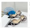 2021 Diseñador Crystal Bow Sandalias de mujer Classic Slide Slipper Ladies Luxury Flip Flops 6 cm Tacón Sandalia Mules Outdoor High Quality Stiletto Heels Tobillo Correa 01