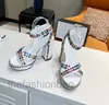 Sandales en cuir véritable diamant pour femmes, mode, bandage de couleur croisée, boucle ronde, talons hauts, été, sexy, affichage de luxe, chaussures de fête de mariage