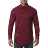 ワインレッド刺繍メンズドレスシャツカジュアル不規則なボタン長袖シャツメンズウエスタンカウボーイフェスティバルパーティーシャツ男性210522
