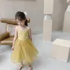 女の子のドレス甘い女の子の夏のスリングベストのドレス子供のための黄色いチュールプリンセスニットコットンパッチガーゼ服