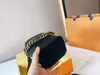 Umhängetaschen Damen Kordelzug Modetasche mit Box Rindsleder Buchstaben und Blumen gepresste Umhängetasche Mini-Geldbörse Top-Qualitätspackungen