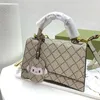 Handväska kosmetisk axel lyxig designer väskor pursar plånböcker på halv månförpackning geometrisk alligator krokodil bokstav interiör blixtlåsfickväska kvinnor handväskor