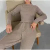 Conjunto de suéter de punto sólido para mujer, traje de pantalón de pierna ancha con cordón y cuello redondo informal, ropa de casa de manga larga para otoño e invierno, trajes holgados 211221