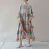 Johnature Vrouwen Plaid Jurk O-hals Bat Sleeve Roekjes Vintage Zomerlinnen Originele Vrouwelijke Kleding Plus Size Lange Jurk 210521