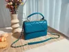 Kvinnor Luxuries Crossbady Bag Högkvalitativ Aslant Klassisk stil Handväska Färsk Färg Rhombic Pattern Purse Soft Leather Travel Väskor