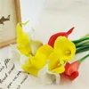 Dekoratif Çiçek Çelenkler 2pc Gerçek Touch Yapay Düğün Gelin Buketleri Calla Lily ile Yaprak ile Ev Partisi Dekorasyon