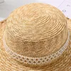 BERETS Mode Sommer Frauen Natürliche Strohhut mit Perlenkultur Gürtel Elegante Reise Strand Sunhat Visierkappen Casual Panama Boater