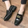 Nuova pelle lucida oro piattaforma nera scarpe casual oxford per uomo abito da ballo formale ritorno a casa sapato social masculino