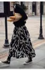 QH韓国風レトロハイウエストムーンシェイププリントフローラルスプリング夏の女性の長いAラインスカートQT511 210518