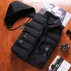 Märke Men Vest Vinter Hooded Ärmlös Jackor Stilig Mäns Vest Plus Size Vindskyddad Varm Waistcoat Vest 211108