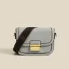 デザイナーバッグレディースラグジュアリーデザイナークロスボディ牛革レザートートバッグのための手作りの小さなメッセンジャートレンディー5aに触発された女性の財布の肩のハンドバッグ