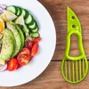 3 in 1 Affettatrice per avocado Utensili per tagliare la frutta multifunzione Coltello Separatore per pelapatate in plastica Gadget per burro di karitè Utensile per verdure da cucina YL0309