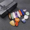 7 Chakra Energy Stone Healing Stone Mors Daggåva Set Meditation Stone Yoga Amulet Presentförpackning Heminredning Tillbehör 210811