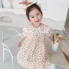 Meisjes jurk zomer modellen printen prinses witte kant schattige Koreaanse babykleding 210515