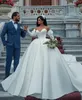 Arabisk lyxig bollkök bröllopsklänningar satin älskling vestidos de novia skräddarsy sopa tåg ärmlös brudklänningar sjöjungfru bröllopsklänning