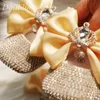 Dollbling Baby Diamond Chaussures Bijoux Couronne Handband Bling Sparkly Prewalkers Magnifiques Perles Infant Little Girl Dress Shoes 210326