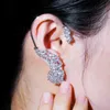 Sprankelende Cubic Zirconia Cluster Bloem Grote Lange Asymmetrische Oorhaak Climber Stud Earring Punk Sieraden CZ732 210714