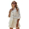 女性2ピース衣装カジュアルラペル長袖シングルブレストシャツ弾性ハイウエストショーツソリッドホワイトマッチングセットFemme 210522