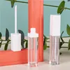 Partihandel Anpassad Makeup Packaging Lip Gloss Tube med din bulk Toma Wand-flaskan 7ml plastbehållarrör