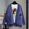 AZYT Femmes Automne Hiver Tricoté Cardigan Dessin animé Broderie Oversize Pull Manteau Harajuku Lâche Élégant Col V Femmes Cardigans 210812