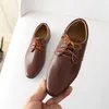 Style Classic Dress Men يطبع Oxford Shoes Leather Green Pink Coffee Lace Up Notal Fashion Business 475