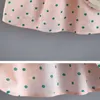 Sommarbarn tjejer 2-st sätter rosa dot ärmlös västskjortor + mini shorts söt stil kläder e75 210610