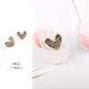 Dekoracje do paznokci TSZs 10 sztuk / partia Stop Metalowy Z Kryształami Charms Heart Accessoires Dżetów