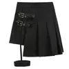 черная юбка с подвязками