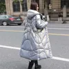 綿のコートの女性の緩いパーカー冬のジャケット暖かい厚い長袖の特大パッドドアウト211216