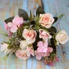 Decoratieve bloemen Kransen Mooie Rose Branch Artificial Silk Home Wedding Decoratie Retro herfst grote rozen wit nep decor