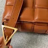 حقيبة الكتف من محفظة Dofu Weaving Counting Crossbody Retote Tote المحفظة محفظة حقيبة تحمل على الظهر محفظة رفرف مربع 2021 Luxurys DE 309K