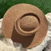 夏の帽子女性デザイナー帽子サンハットわら男性日焼け防止ラフィア旅行ビーチつば広