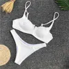 Sexy weißer gerippter Bügel-Bikini 2020 Badeanzug Damen Bademode weiblich zweiteilig Bikini-Set V-Bar Push-up-Badeanzug Schwimmen X0522