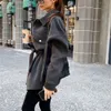 Woolen Oversized Bat Sleeved Mulheres Blusa Coat Solta Casual Lady Jacket Outwear com Cinto Sashes Spring Bolsos Estilo Coreano 210518