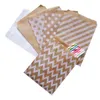 25 stks / pak Kraft Papieren Tassen Treat Candy Bag Chevron Polka Dot voor Verjaardag Trouwjaar Party Gunsten Geschenkverpakking Wrap