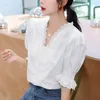 Blouse voor vrouwen Casual V-hals Kant Witte shirts Solid Color Puff Smeve Summer Womens Tops en Blouses Blusas 10204 210508
