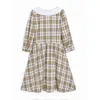 Eleganta kvinnor Vintage Brown Plaid Dress Fashion Ladies Slå ner Collar Streetwear Kvinna Chic Button ES 210427