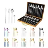 24pcs couverts ensemble couteau en acier inoxydable fourchette cuillère couverts vaisselle boîte-cadeau en or vaisselle portable lave-vaisselle ustensiles de cuisine 211228