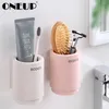 OneUp Magnetic Adsorption Toothbrush Titter Wheat Palha Boca de Palha Cup Dentífrico De Armazenamento Estrágio Montado Casa de Banho Acessórios Conjuntos 210322