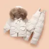 Kalın Sıcak Bebek Bebek Snowsuit 2 Adet Kapşonlu Düğmeler Aşağı Ceketler + Tulum Yeni Kış Yürüyor Erkek Kız Giyim Setleri Kar Giyim H0909