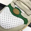 Low-top sneakers stövlar luxurys designers skor Italien varumärke vintage bee screener äkta läder kvinnor cowskin sport tränare smutsig lägenhet