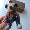 Högkvalitativ Cashmere Bear Doll Pendant Nyckel Kedja Klassisk Design Dekoration Bil Key Chain Fashion Handväska Hänge