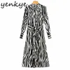 Lente vrouwen vintage zebra gestreepte lange shirt jurk vrouwelijke mouw revers kraag sjerpen casual a-lijn vestido 210430