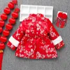 Baby Födelsedag Presentkostnad År Barn Tjockad Röd Broderi Tangsuit Kids Warm Kläder Tjejer Vintage Qipao Långärmad 210625
