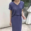 Kobiety Lato 2 sztuki Zestawy Kobiet V-Neck Krótki Rękaw Topy i Koreański Elegat Dzianiny Długie Spódnice Sweter Sużet 210520