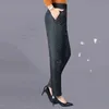 Oversize 5XL Warm Down Pants Moda donna Plus Size Pantaloni larghi a vita alta neri Eleganti slim fit in cotone spesso 211115