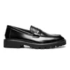 Luxurys Desginers男性靴正式な具体的なレザーキャンバスプラットフォームのメンズワニの男性の1つの結婚式のパーティーローファーズドレスシューズサイズ38-45