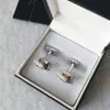 LM07 Lyxdesigner manschettknappar med Box Crystal Cuff Links French Cufflink for Men High Quality Party Gift247V