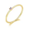 Pierścionki dla kobiet małe cienkie kształt złota kolor pierścionek zaręczynowy biżuteria cyrkon romantyczna biżuteria