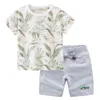 Biniduckling Summer Fashion Leaf Printed Boys Kids Clothes Set Cotton Short Sleeve T-Shirt+Kort outfit för småbarns pojkekläder 210326